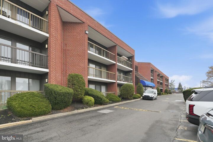 Property Photo:  2131 Welsh Road 312  PA 19115 