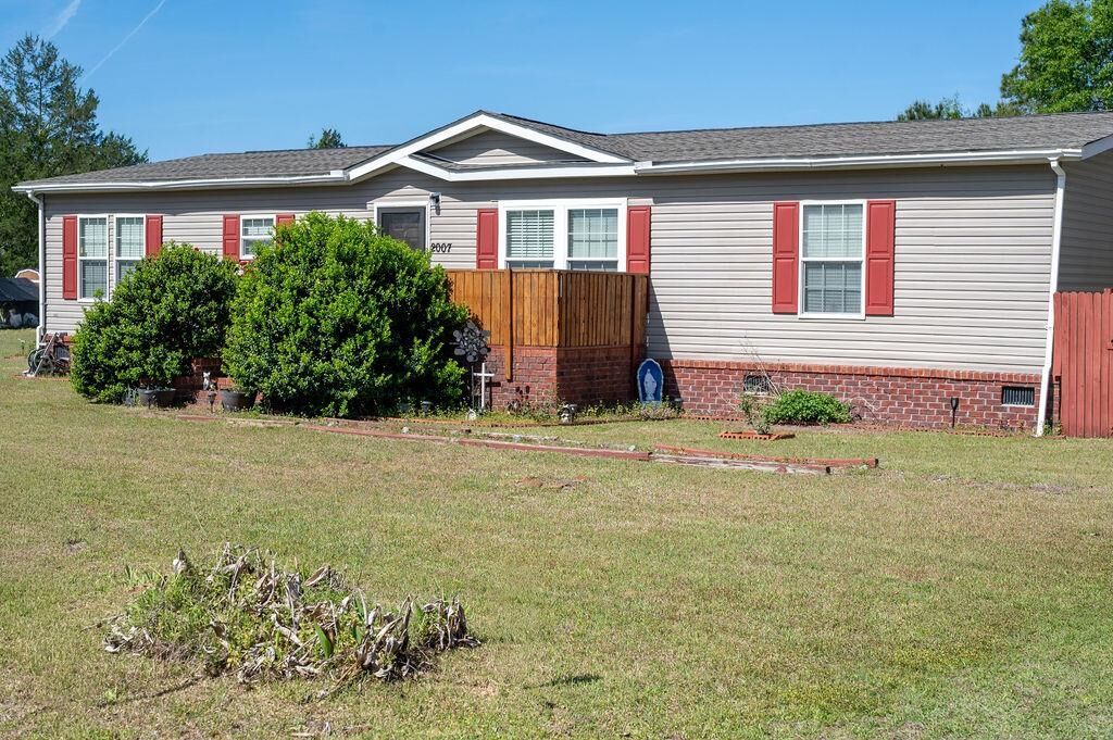 Property Photo: 2007 Venus Ct. SC 29569