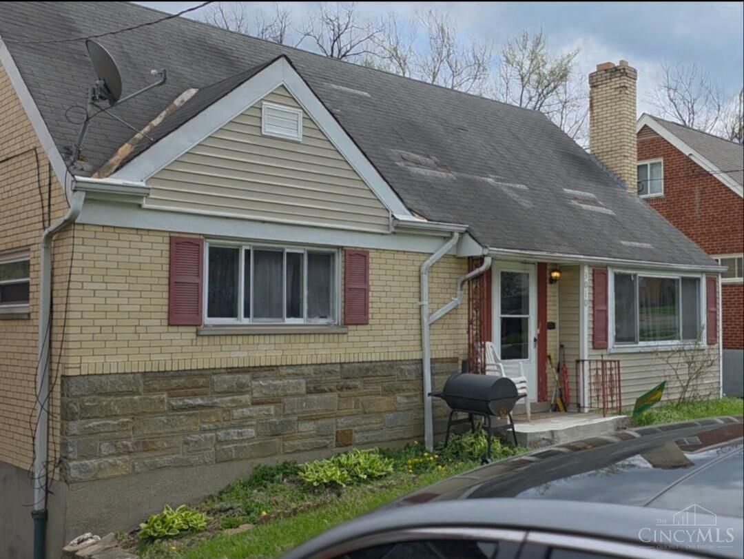 Property Photo:  3010 Ferguson Road  OH 45238 