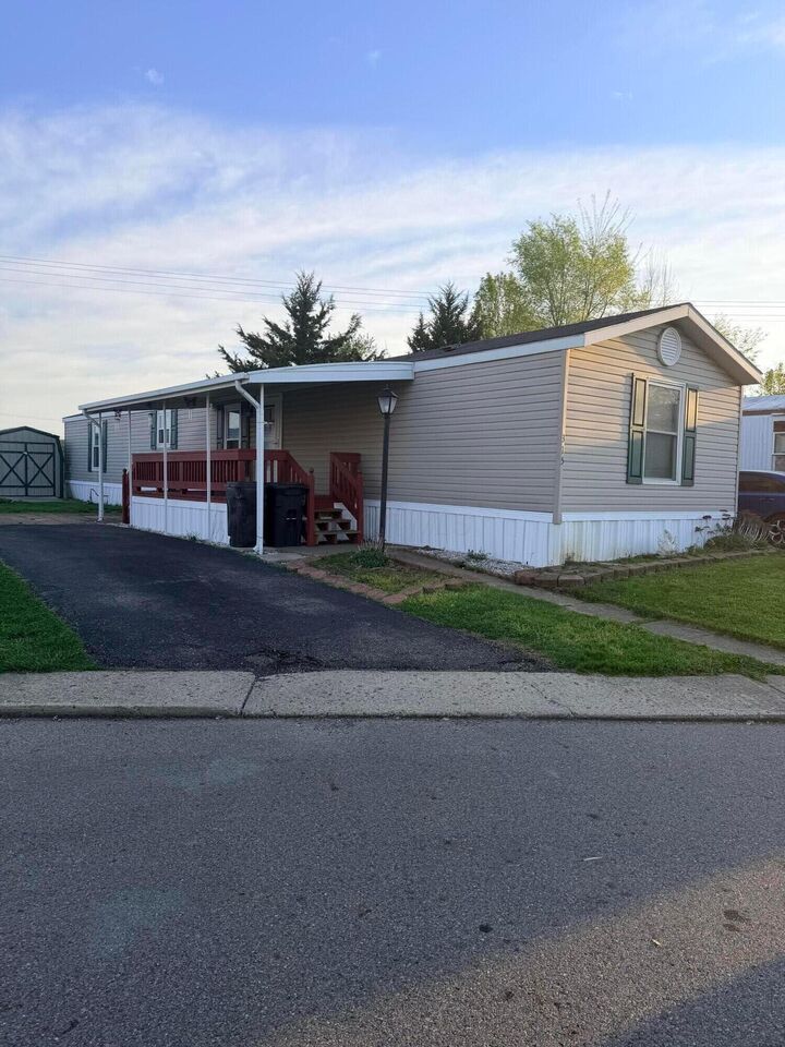 Property Photo: 2445 Columbus-Lancaster NW Road OH 43130