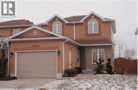 Property Photo:  1010 Lemonwood Crescent  ON N9A 2R7 