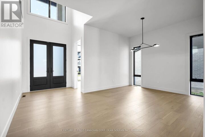 Property Photo:  7132 Silver Creek Circle  ON N6P 0G9 