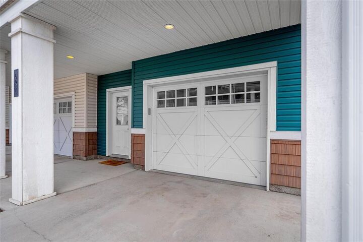 Property Photo:  280 Amber Trail  MB R2P 2T4 