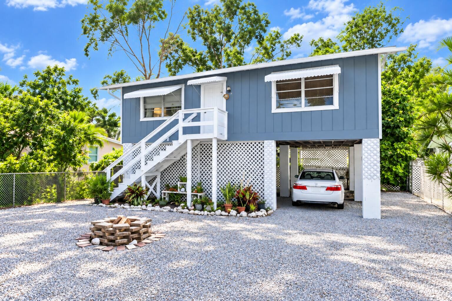 Property Photo:  322 Mahogany Drive  FL 33037 