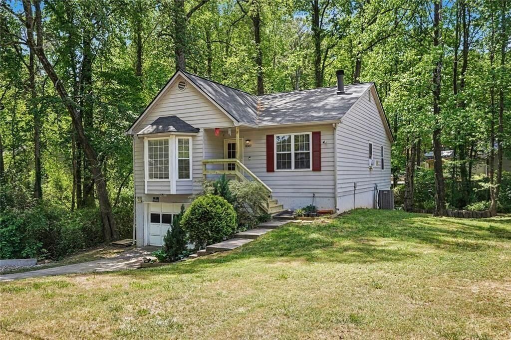 Property Photo: 8087 Flamingo GA 30238