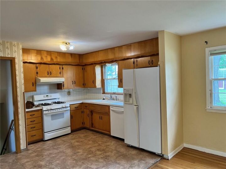 Property Photo:  709 S Mahaffie Street  KS 66061 