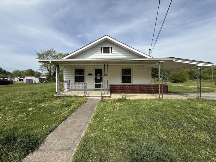 Property Photo:  222 Hamlin Avenue  KY 40701 