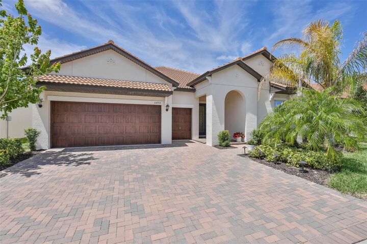 Property Photo:  16955 Scuba Crest Street  FL 33598 
