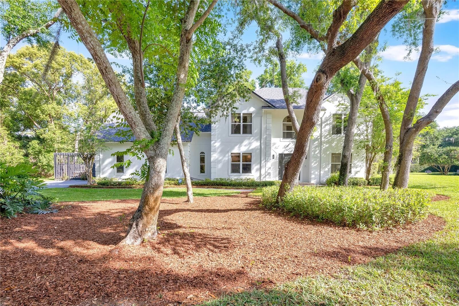 Property Photo:  109 E 12th Avenue  FL 34786 