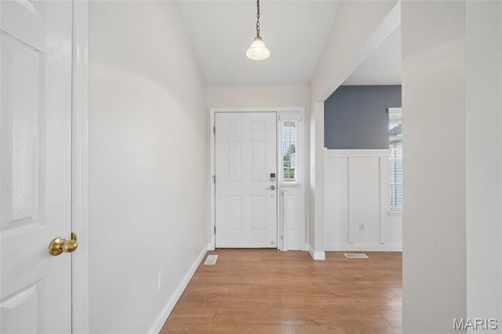 Property Photo:  158 Royalwood Place Court  MO 63367 