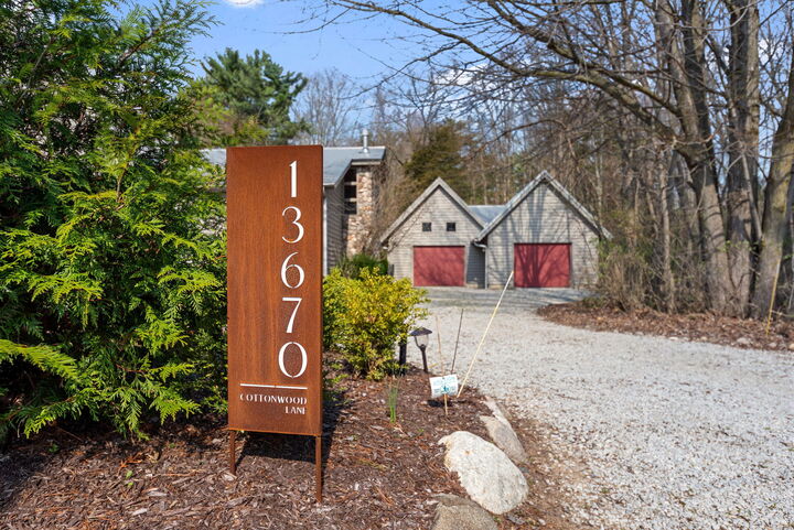 Property Photo: 13670 Cottonwood Lane MI 49115