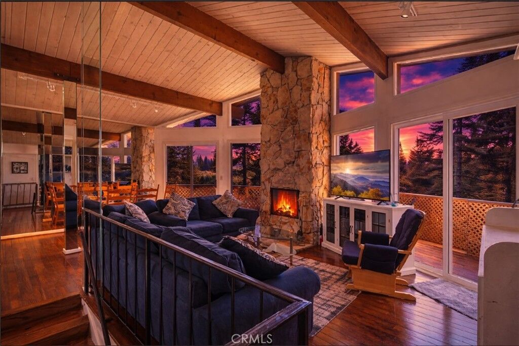 Property Photo:  717 Oakmont Lane  CA 92352 