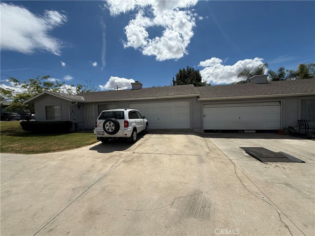 Property Photo:  13364 Sidana  CA 92399 