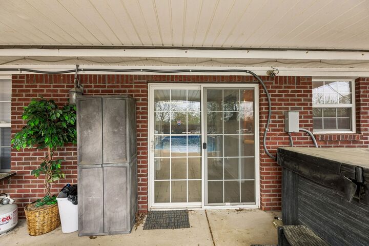 Property Photo:  110 Chestnut Ln  TN 38464 