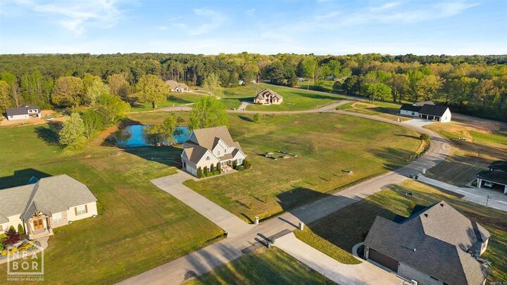 Property Photo:  190 County Road 7802  AR 72401 