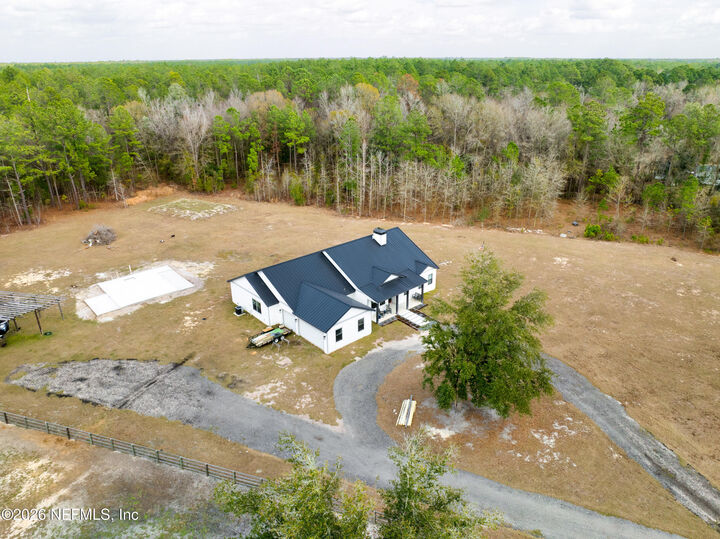 Property Photo:  6012 Long Branch Road  FL 32234 