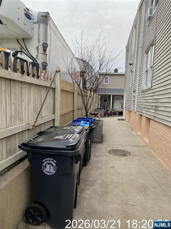 Property Photo:  38 N Delancy Street 3  NJ 07105 