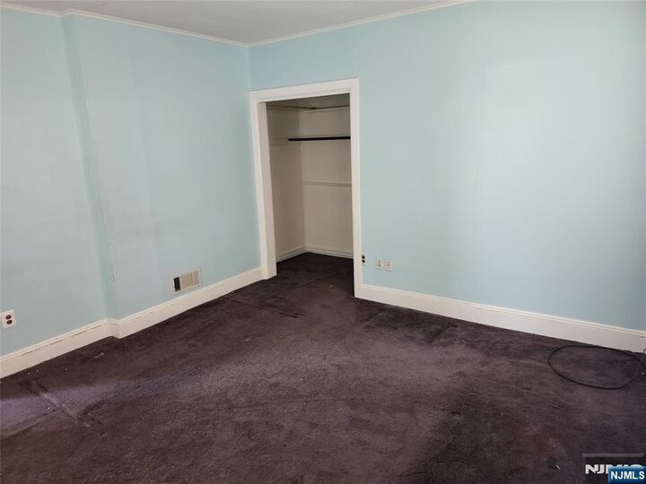 Property Photo:  5 Locust Street  NJ 07420 