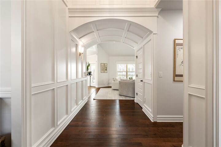 Property Photo: 1111 NE Saint Ives Road AR 72712