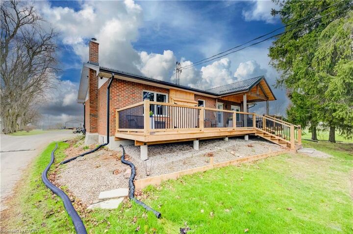Property Photo: 1372 Conc 8 Townsend ON N0E 1Y0