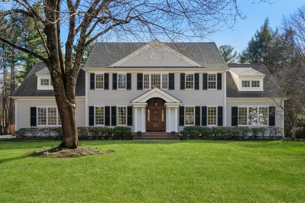 Property Photo:  24 Sears Road  MA 02493 