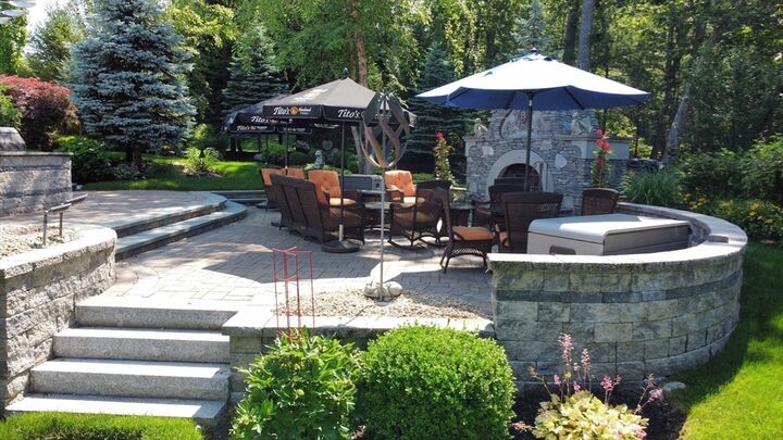 Property Photo: 10 Woodbury Ln MA 01949