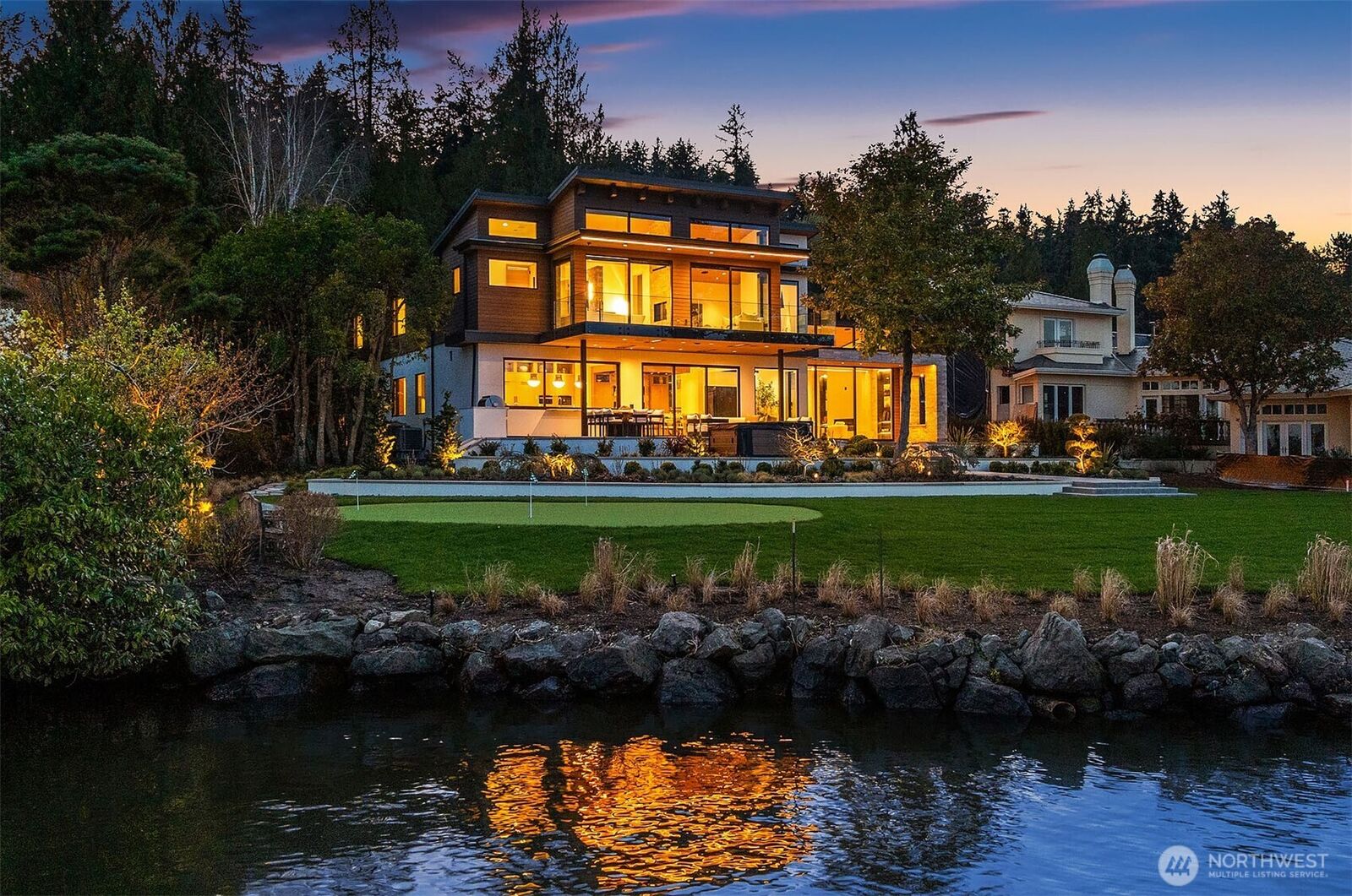 Property Photo:  5330  Butterworth Road  WA 98040 