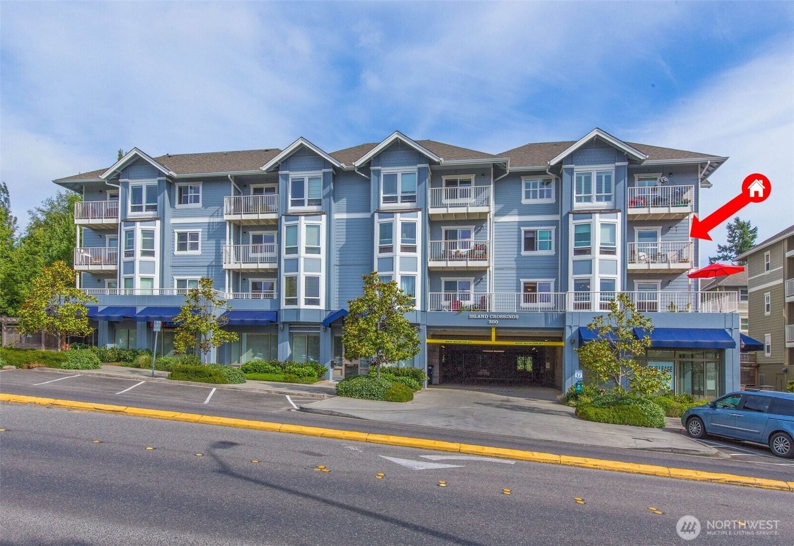 Property Photo: 300 High School Road NE 300 WA 98110