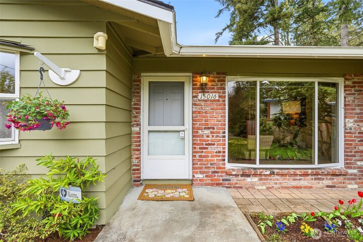 MLS#2506582: 15016 SE 14th Street, Bellevue, WA 98007