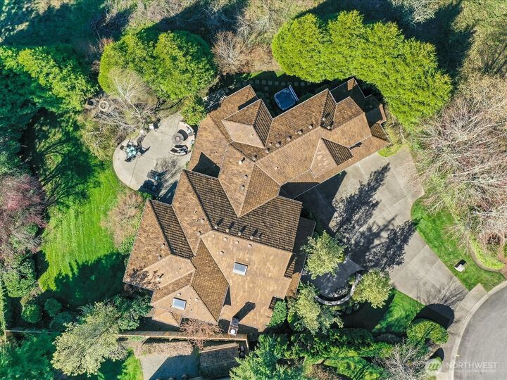 Property Photo: 2441 278th Court SE WA 98075