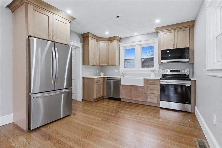 Property Photo:  104 Woodbine Street  RI 02906 