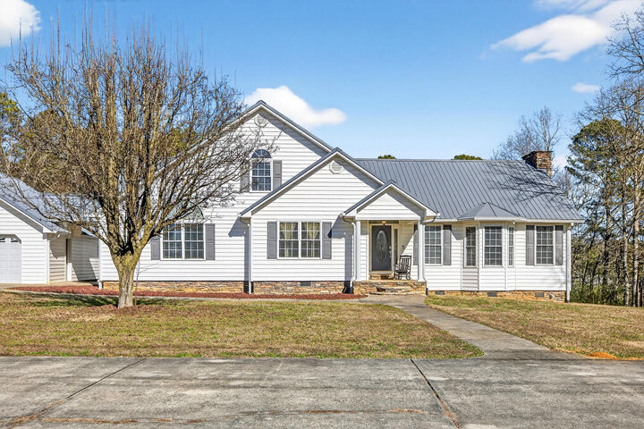 Property Photo:  3195 Ladd Springs Road SE  TN 37362 