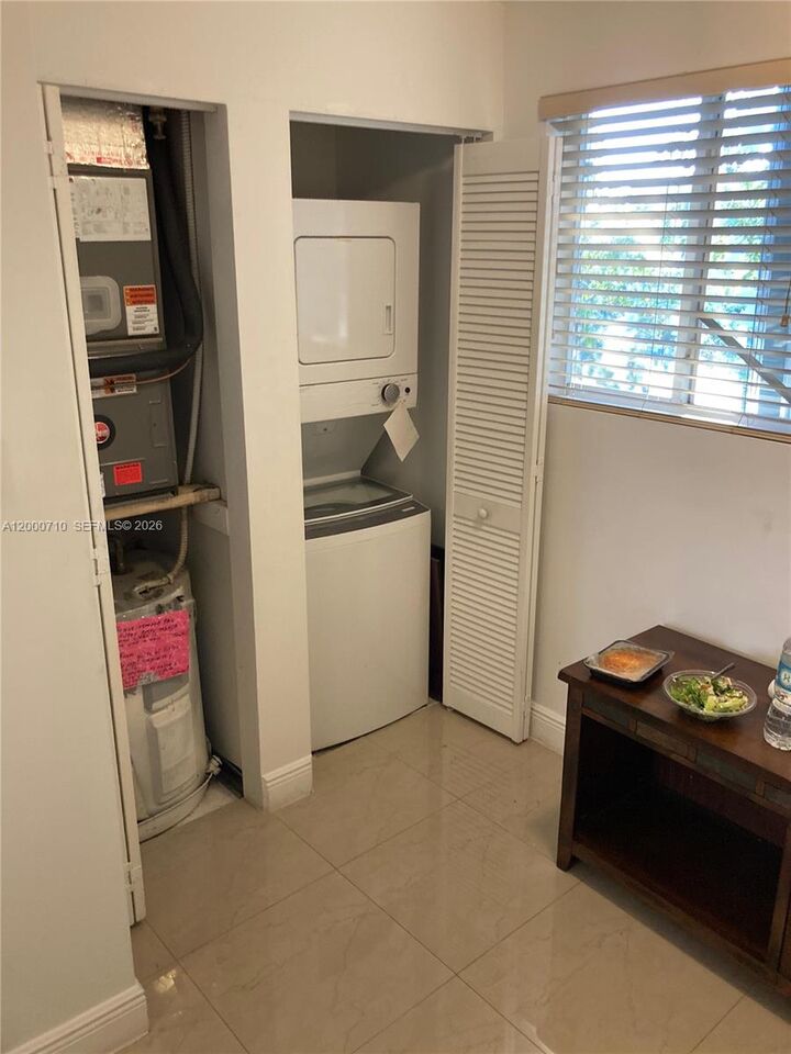 Property Photo:  835 SW 2nd St 205  FL 33130 