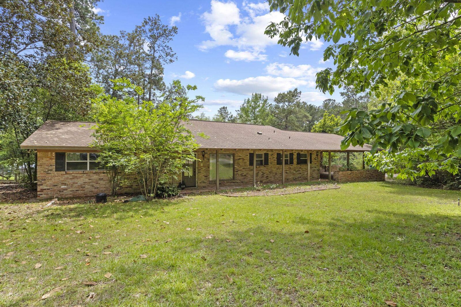 Property Photo: 533 Cypress Bend Drive TX 77663