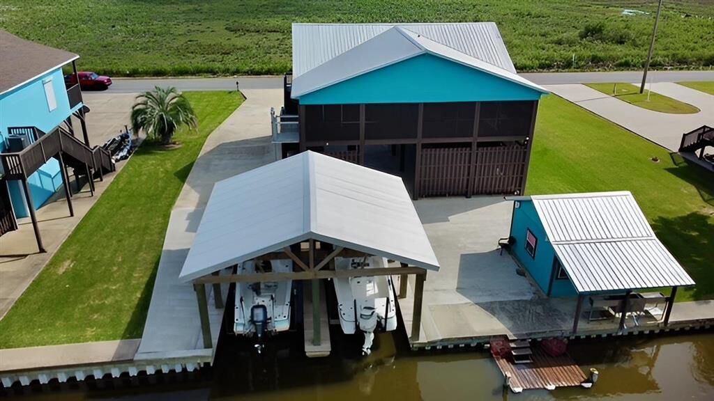 Property Photo: 311 Lake Breeze Rd Road LA 70645