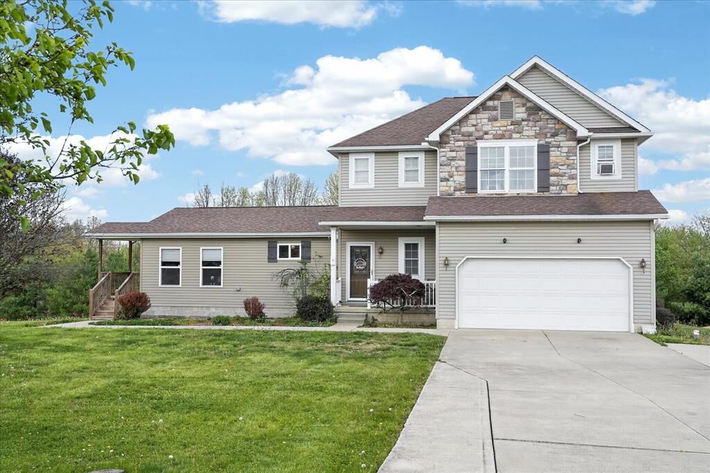 Property Photo:  106 Randall Drive  OH 45661 