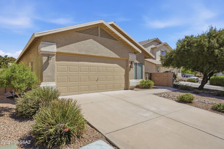 Property Photo:  2384 W Rau River Road  AZ 85705 