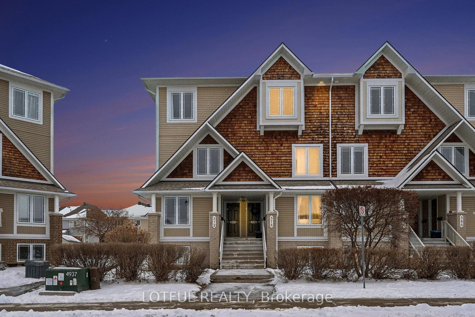 Property Photo: 576 Lakeridge Drive ON K4A 0H4