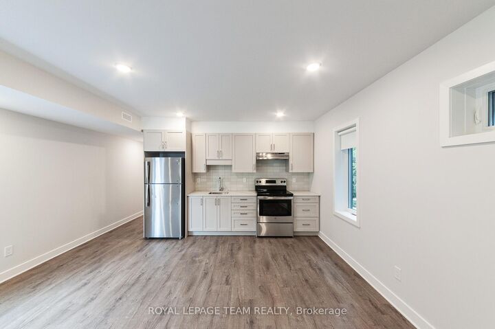 Property Photo: 149 Willow Street ON K1R 6W2