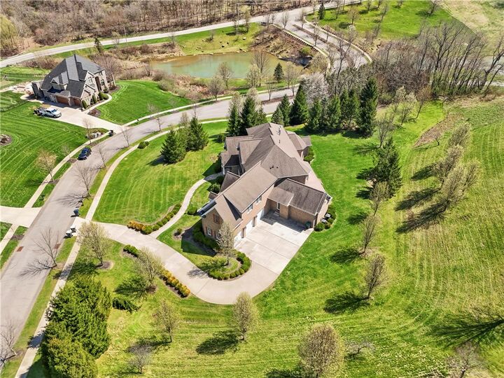 Property Photo:  107 Kingston Ave  PA 16066 