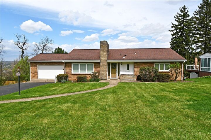 Property Photo:  60 Swallow Hill Rd  PA 15106 