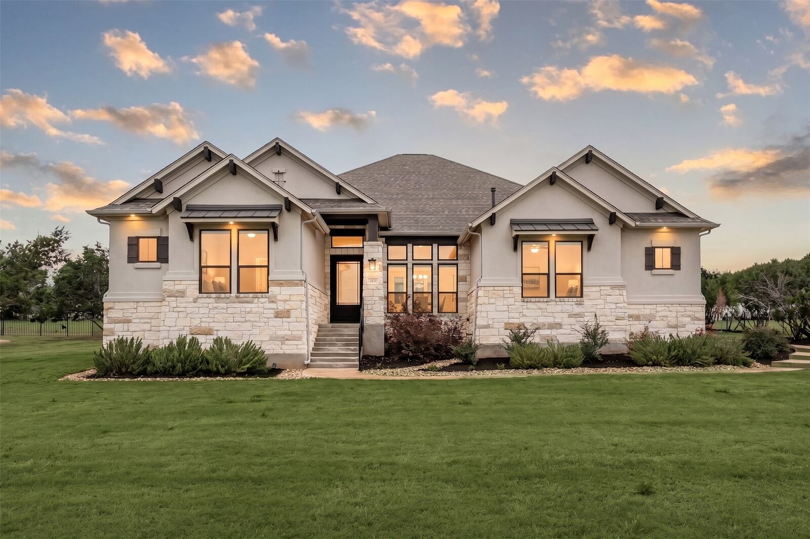 Property Photo:  116 Rancho Deluxe  TX 78642 