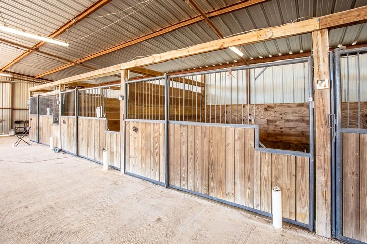 Property Photo:  168 Potato Smith Road  TX 78621 