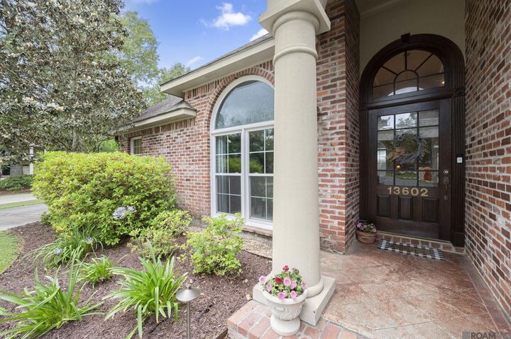 Property Photo:  13602 Lexham Gardens Ave  LA 70810 