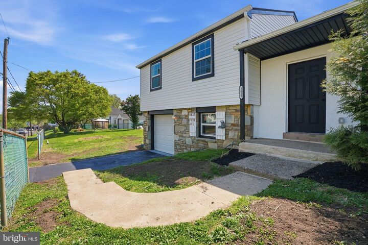 Property Photo:  1625 Park Avenue  PA 19090 