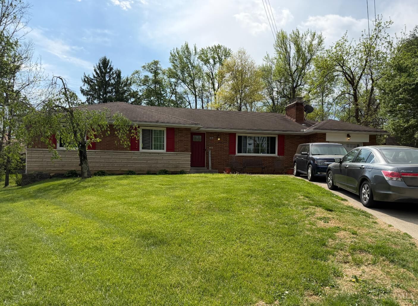 Property Photo:  5655 Midforest Lane  OH 45233 