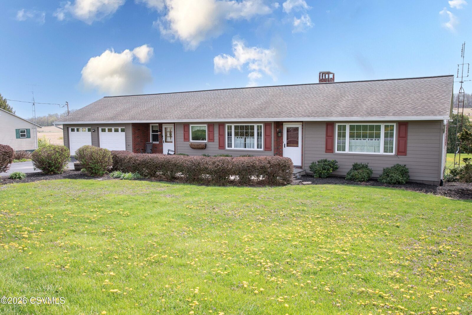 Property Photo:  1411 Sand Hill Road  PA 17870 