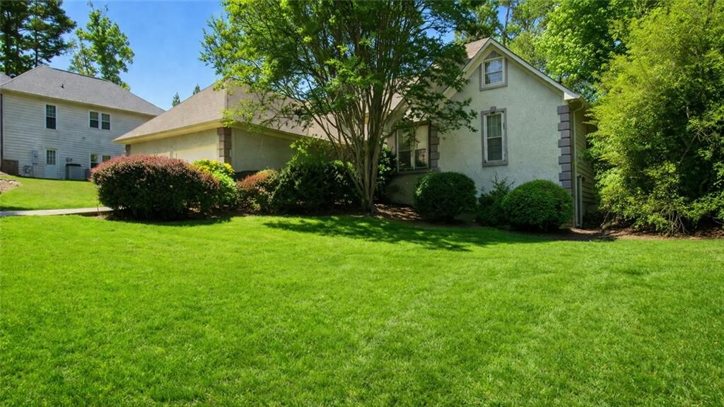 Property Photo:  4305 Deep Springs Court NW  GA 30144 