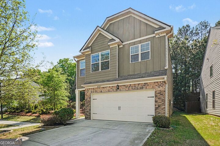 Property Photo:  4987 Rapahoe Trail  GA 30349 