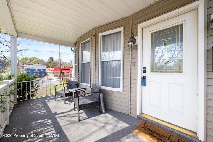 Property Photo:  1507 Pine Street  PA 18510 